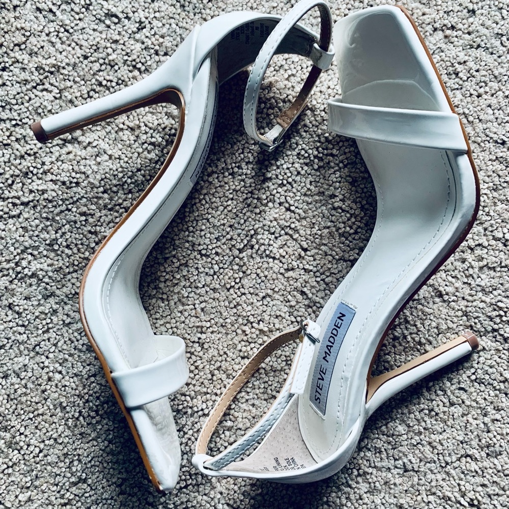 Steve Madden White Strappy Heels Size 6